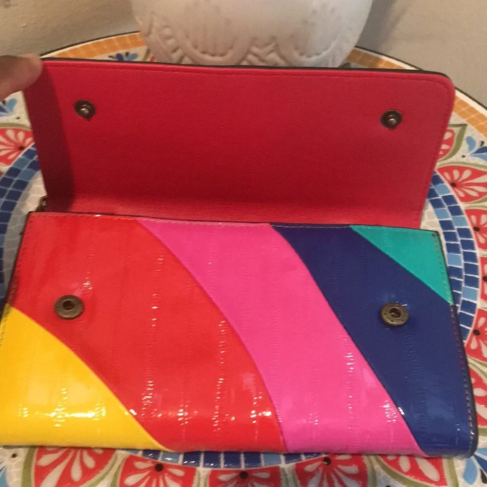 KURT GEIGER LONDON Kensington Multi Color Stripe Chain Wallet - Picture 13 of 13